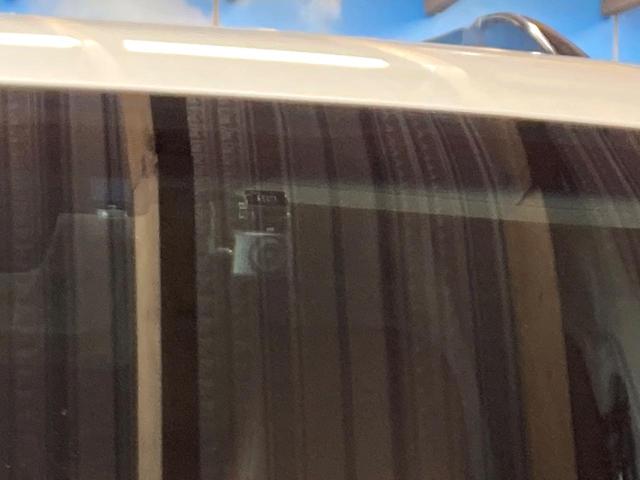 ランドクルーザープラド ＴＸ　Ｌパッケージ　７０ｔｈアニバーサリーリミテッド　ディーゼル　７人乗り　サンルーフ　純正ＳＤナビ　全周囲カメラ　衝突被害軽減システム　レーダークルーズコントロール　禁煙車　レザーシート　前席シートエアコン　ドライブレコーダー　コーナーセンサー（58枚目）