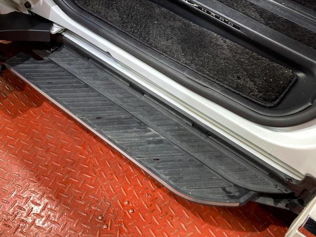 アルファードハイブリッド Z 左右独立ガラスルーフ ユニバーサルステップ モデリスタフルエアロ モデリスタアルミホイール 後席モニター ブラインドスポットモニター デジタルインナーミラー ヘッドアップディスプレイ LEDヘッド(4枚目)