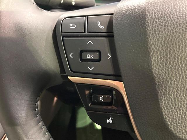 クラウンクロスオーバー Ｇアドバンスド・レザーパッケージ　純正１２．５型ナビ　全周囲カメラ　衝突被害軽減システム　レーダークルーズ　禁煙車　電動リアゲート　レザーシート　前席シートエアコン　コーナーセンサー　スマートキー　ＬＥＤヘッド　ＥＴＣ２．０（38枚目）