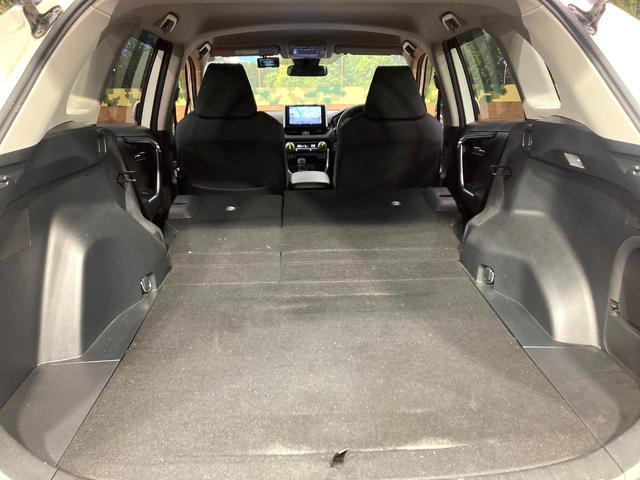ＲＡＶ４ ハイブリッドＸ　モデリスタエアロ　９型ＳＤナビ　バックカメラ　衝突被害軽減システム　レーダークルーズ　ドラレコ　コーナーセンサー　スマートキー　ＬＥＤヘッド　ルーフレール　ビルトインＥＴＣ　純正１８インチアルミ（32枚目）