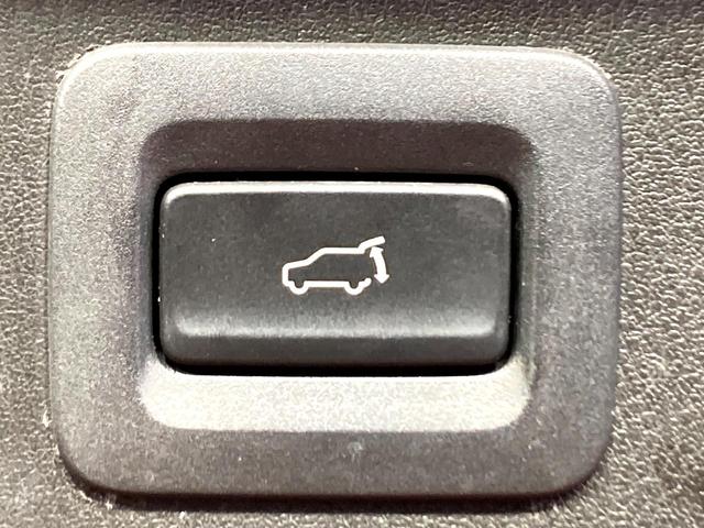 ＣＸ－５ ＸＤ　プロアクティブ　純正ＳＤナビ　バックカメラ　ＢＯＳＥサウンドシステム　衝突被害軽減システム　レーダークルーズ　禁煙車　電動リアゲート　パワーシート　コーナーセンサー　スマートキー　ＬＥＤヘッド（7枚目）