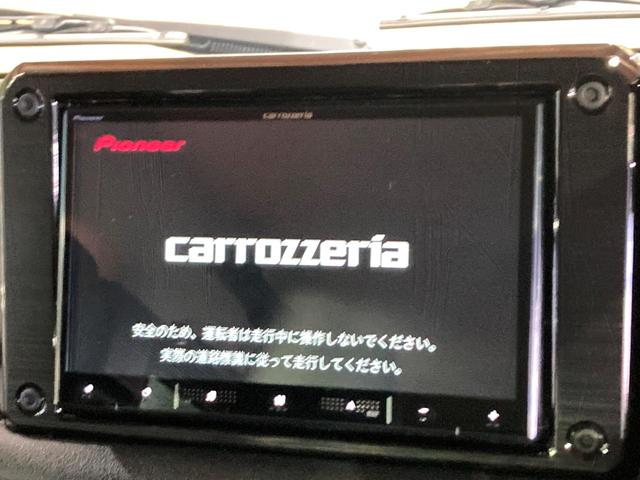 �y�i�r�Q�[�V�����z�g���₷���i�r�ŖړI�n�܂ł�������ē����Ă���܂��B�e��I�[�f�B�I�Đ��@�\���[�����Ă���A���Ԃ̉^�]������Ɋy�����Ȃ�܂��I�I