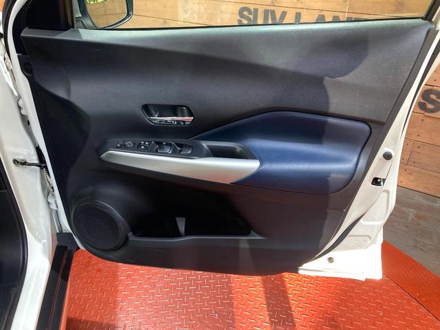 キックス オーテック　純正９型ナビ　全周囲カメラ　衝突被害軽減システム　レーダークルーズ　禁煙車　ハーフレザーシート　コーナーセンサー　スマートキー　ＬＥＤヘッド　ルーフレール　ビルトインＥＴＣ　純正１８インチアルミ（35枚目）