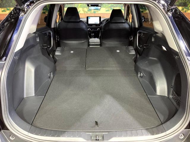 ＲＡＶ４ Ｇ　Ｚパッケージ　パノラマルーフ　純正１０．５型ディスプレイオーディオ　レーダークルーズコントロール　プリクラッシュセーフティシステム　クリアランスソナー　バックカメラ　パワーバックドア　ビルトインＥＴＣ（28枚目）