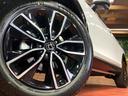 ｅ：ＨＥＶ　Ｚ　登録済未使用車　ホンダコネクトナビ　バックカメラ　ホンダセンシング　パワーバックドア　レーダークルーズコントロール　ＥＴＣ２．０　純正１８インチアルミホイール　ＬＥＤヘッドライト（13枚目）
