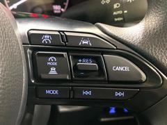 �ڥ졼�������롼������ȥ�����۹�®ƻϩ�Ǥ�Ĺ��Υ���Ԥ��ڤˡ�����ư��®�٤��ݤĥ��롼������ȥ����뤬�����ͷڸ������ƥ��Ϣ�Ȥ��������μ�ξ���Τ��Ƽִ֤��ݤĤ褦��®��Ĵ�ᤷ�Ƥ���ޤ����� 3