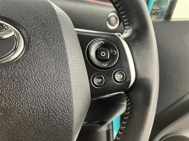 シエンタ G クエロ フルセグ メモリーナビ DVD再生 バックカメラ 衝突被害軽減システム ETC 両側電動スライド LEDヘッドランプ ウオークスルー 乗車定員7人 3列シート ワンオーナー アイドリングストップ(15枚目)