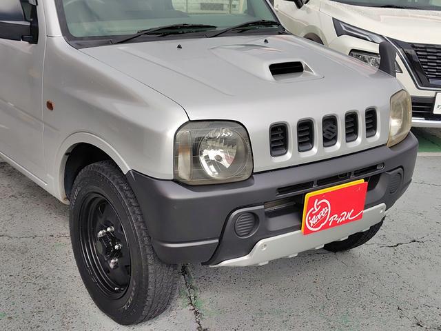 ジムニー ＸＧ　４ＷＤ　ＥＴＣ　ＴＶ　キーレスエントリー　ＡＴ　ＡＢＳ　衝突安全ボディ　エアコン　パワーウィンドウ（21枚目）