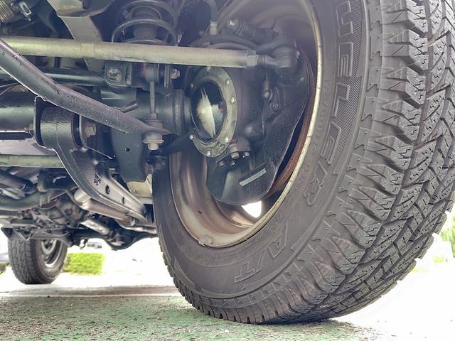 ジムニー ＸＧ　４ＷＤ　ＥＴＣ　ＴＶ　キーレスエントリー　ＡＴ　ＡＢＳ　衝突安全ボディ　エアコン　パワーウィンドウ（44枚目）