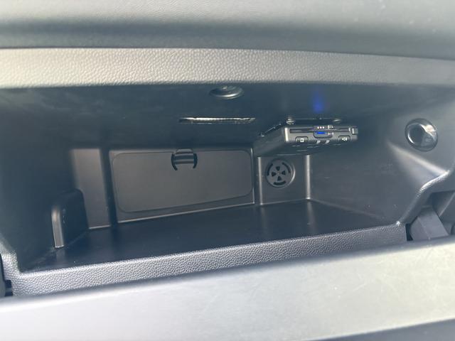 ＭＩＮＩ ヴィクトリア　ドライブレコーダー　ＥＴＣ　ナビ　ＬＩＭボタン　アルミホイール　ＬＥＤヘッドランプ　ターボ　スマートキー　アイドリングストップ　電動格納ミラー　ＡＴ　盗難防止システム　ＡＢＳ　ＥＳＣ（9枚目）