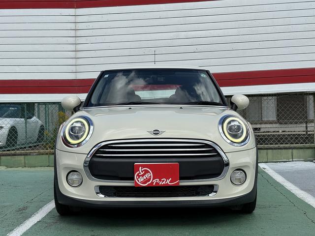ＭＩＮＩ ヴィクトリア　ドライブレコーダー　ＥＴＣ　ナビ　ＬＩＭボタン　アルミホイール　ＬＥＤヘッドランプ　ターボ　スマートキー　アイドリングストップ　電動格納ミラー　ＡＴ　盗難防止システム　ＡＢＳ　ＥＳＣ（11枚目）