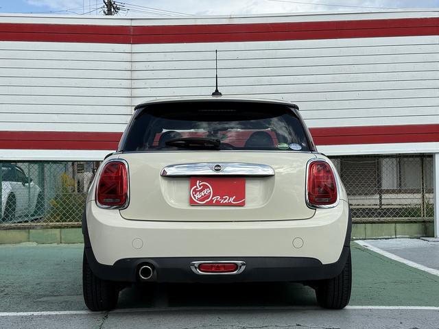 ＭＩＮＩ ヴィクトリア　ドライブレコーダー　ＥＴＣ　ナビ　ＬＩＭボタン　アルミホイール　ＬＥＤヘッドランプ　ターボ　スマートキー　アイドリングストップ　電動格納ミラー　ＡＴ　盗難防止システム　ＡＢＳ　ＥＳＣ（15枚目）