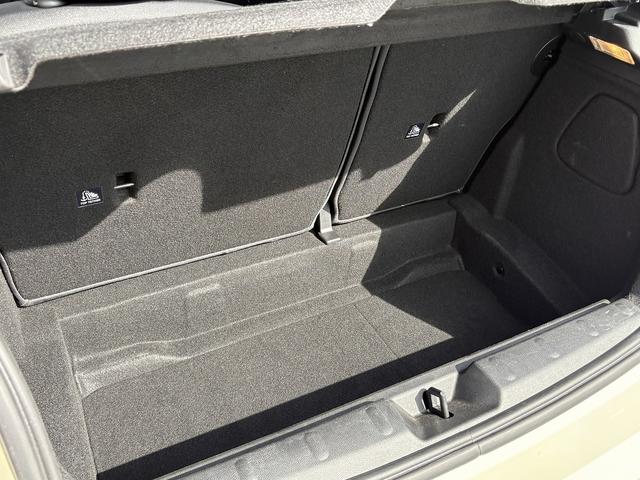 ＭＩＮＩ ヴィクトリア　ドライブレコーダー　ＥＴＣ　ナビ　ＬＩＭボタン　アルミホイール　ＬＥＤヘッドランプ　ターボ　スマートキー　アイドリングストップ　電動格納ミラー　ＡＴ　盗難防止システム　ＡＢＳ　ＥＳＣ（29枚目）