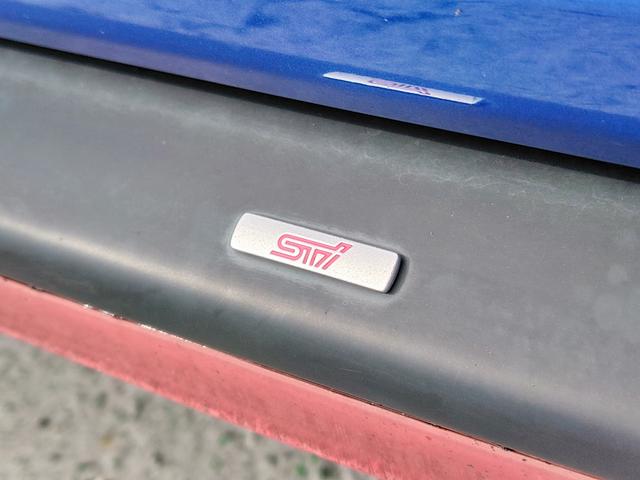 この度は当店のお車をご覧になっていただき、誠にありがとうございます。ぜひじっくりとご検討下さい。気軽にお問合せ・お見積りお待ちしております。