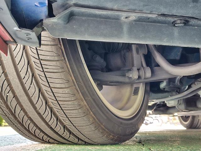 この度は当店のお車をご覧になっていただき、誠にありがとうございます。じっくり現車確認して頂けるよう、ご準備を致します!