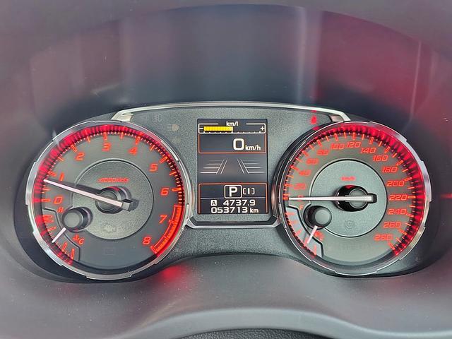 お車の知識がなくても大丈夫です!皆様のご来店をスタッフ一同、心よりお待ちしております。