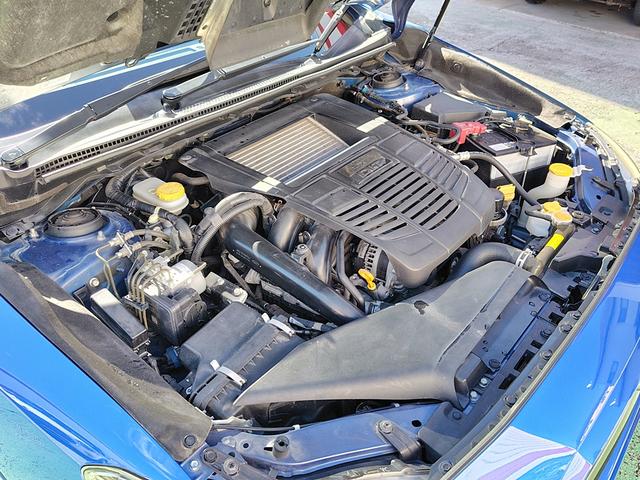 ご覧頂きまして誠に有難うございます!!是非ご来店して頂き、実際にご覧になって頂ければと思います。お客様からのご連絡をスタッフ一同、心よりお待ちしております