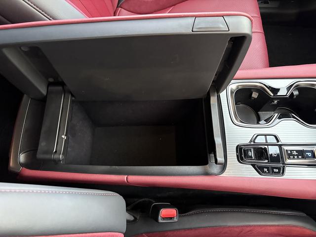 ＲＸ ＲＸ３５０　Ｆスポーツ　４ＷＤ　全周囲カメラ　クリアランスソナー　オートクルーズコントロール　レーンアシスト　パワーシート　衝突被害軽減システム　ナビ　ＴＶ　オートマチックハイビーム　オートライト　ＬＥＤヘッドランプ（35枚目）