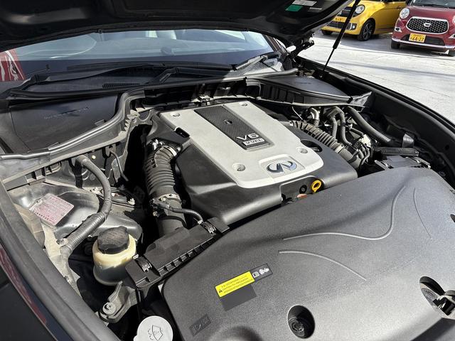 フーガ ３７０ＧＴ　ドライブレコーダー　クリアランスソナー　オートクルーズコントロール　衝突被害軽減システム　全周囲カメラ　ＴＶ　アルミホイール　ＬＥＤヘッドランプ　ＡＴ　シートエアコン　スマートキー　盗難防止システム（20枚目）