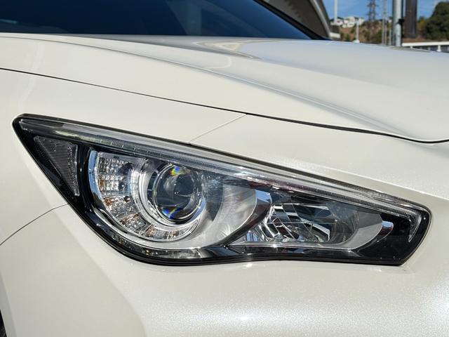 スカイライン ４００Ｒ　インテリジェントクルコン　ナビ　フルセグＴＶ　アラウンドビューモニター　ＬＥＤライト　スマートキー２個　黒革シート　ドラレコ　ＥＴＣ　ソナー　パワーシート　純正１９インチＡＷ　シートヒーター（28枚目）