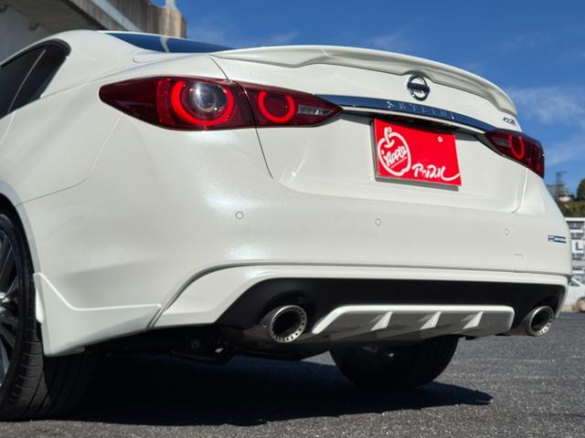 スカイライン ４００Ｒ　インテリジェントクルコン　ナビ　フルセグＴＶ　アラウンドビューモニター　ＬＥＤライト　スマートキー２個　黒革シート　ドラレコ　ＥＴＣ　ソナー　パワーシート　純正１９インチＡＷ　シートヒーター（34枚目）