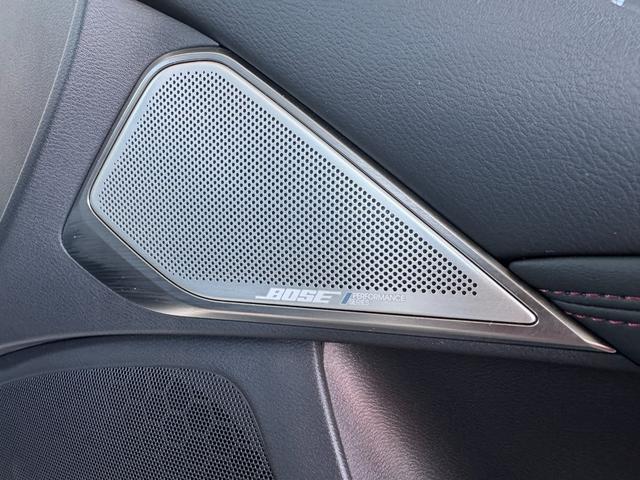 スカイライン ４００Ｒ　インテリジェントクルコン　ナビ　フルセグＴＶ　アラウンドビューモニター　ＬＥＤライト　スマートキー２個　黒革シート　ドラレコ　ＥＴＣ　ソナー　パワーシート　純正１９インチＡＷ　シートヒーター（45枚目）