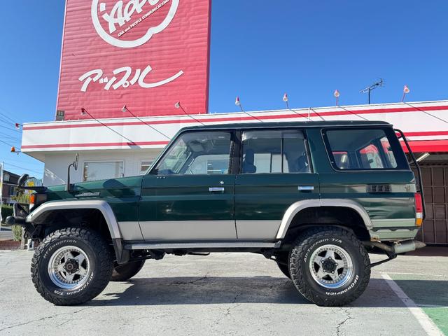 ランドクルーザー７０ ＺＸ　リフトアップ　グリルガード　シュノーケル　社外アルミ　サンルーフ　ＢＦグッドリッチタイヤ　前後ドラレコ（21枚目）