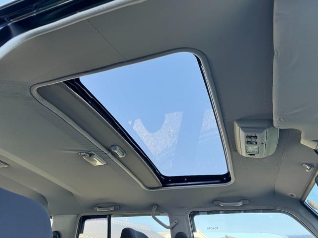 ランドクルーザー７０ ＺＸ　リフトアップ　グリルガード　シュノーケル　社外アルミ　サンルーフ　ＢＦグッドリッチタイヤ　前後ドラレコ（25枚目）