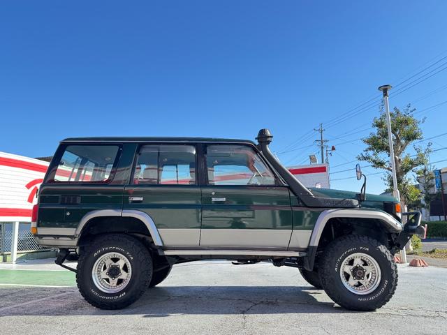 ランドクルーザー７０ ＺＸ　リフトアップ　グリルガード　シュノーケル　社外アルミ　サンルーフ　ＢＦグッドリッチタイヤ　前後ドラレコ（27枚目）