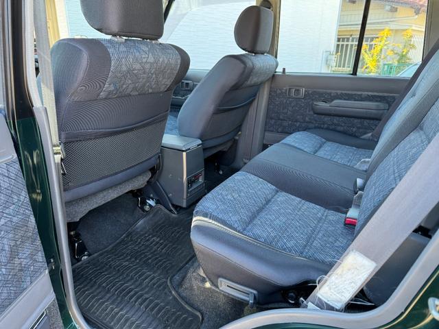 ランドクルーザー７０ ＺＸ　リフトアップ　グリルガード　シュノーケル　社外アルミ　サンルーフ　ＢＦグッドリッチタイヤ　前後ドラレコ（35枚目）