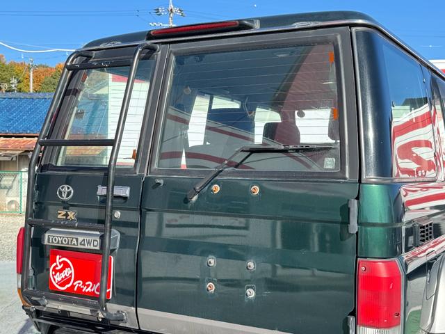 ランドクルーザー７０ ＺＸ　リフトアップ　グリルガード　シュノーケル　社外アルミ　サンルーフ　ＢＦグッドリッチタイヤ　前後ドラレコ（47枚目）