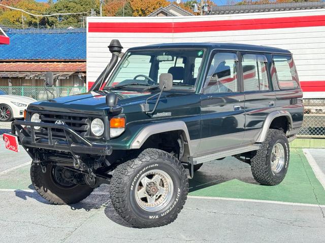 ランドクルーザー７０ ＺＸ　リフトアップ　グリルガード　シュノーケル　社外アルミ　サンルーフ　ＢＦグッドリッチタイヤ　前後ドラレコ（56枚目）