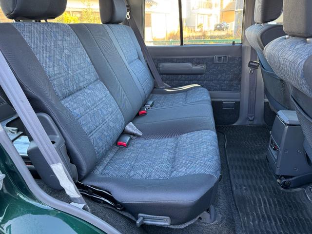 ランドクルーザー７０ ＺＸ　リフトアップ　グリルガード　シュノーケル　社外アルミ　サンルーフ　ＢＦグッドリッチタイヤ　前後ドラレコ（69枚目）