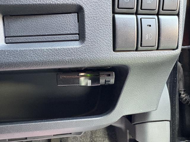 スペーシアカスタム XS ETC バックカメラ 両側電動スライドドア TV HID スマートキー アイドリングストップ ベンチシート CVT 盗難防止システム ABS アルミホイール 衝突安全ボディ エアコン(3枚目)