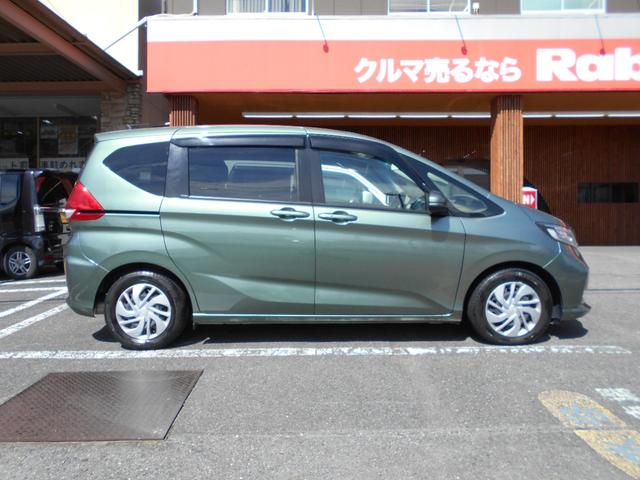 フリード Ｇ・ホンダセンシング　ワンオーナー　新車保証継承付　ブレーキサポート＆ホンダセンシング　両側パワースライドドア　純正ナビ　バックカメラ　ＬＥＤヘッドライト　ドライブレコーダー　ＥＴＣ　スマートキー　プッシュスタートエンジン（8枚目）