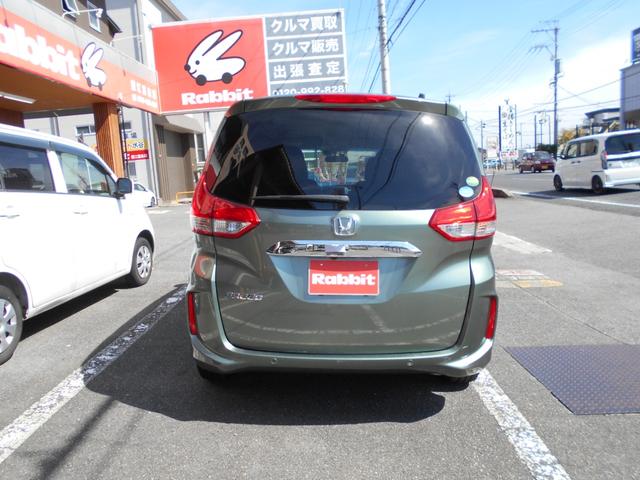 フリード Ｇ・ホンダセンシング　ワンオーナー　新車保証継承付　ブレーキサポート＆ホンダセンシング　両側パワースライドドア　純正ナビ　バックカメラ　ＬＥＤヘッドライト　ドライブレコーダー　ＥＴＣ　スマートキー　プッシュスタートエンジン（9枚目）