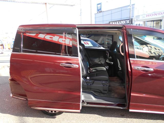 オデッセイ アブソルート・ＥＸ　ワンオーナー　両側パワスラ　純正ナビＴＶ　バックカメラ＆アラウンドビュー　後席フリップダウンモニター　ブレーキサポート　ブラインドスポットモニター　ＬＥＤライト　スマートキー　ＥＴＣ　スマートキー（6枚目）