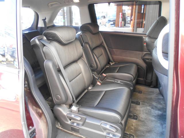 オデッセイ アブソルート・ＥＸ　ワンオーナー　両側パワスラ　純正ナビＴＶ　バックカメラ＆アラウンドビュー　後席フリップダウンモニター　ブレーキサポート　ブラインドスポットモニター　ＬＥＤライト　スマートキー　ＥＴＣ　スマートキー（12枚目）