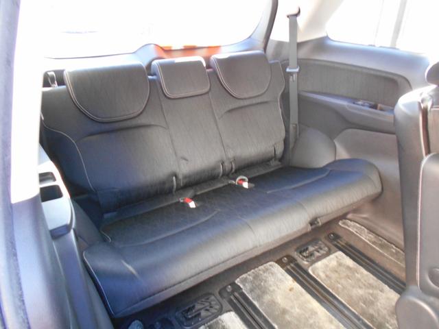 オデッセイ アブソルート・ＥＸ　ワンオーナー　両側パワスラ　純正ナビＴＶ　バックカメラ＆アラウンドビュー　後席フリップダウンモニター　ブレーキサポート　ブラインドスポットモニター　ＬＥＤライト　スマートキー　ＥＴＣ　スマートキー（13枚目）