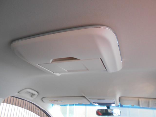 オデッセイ アブソルート・ＥＸ　ワンオーナー　両側パワスラ　純正ナビＴＶ　バックカメラ＆アラウンドビュー　後席フリップダウンモニター　ブレーキサポート　ブラインドスポットモニター　ＬＥＤライト　スマートキー　ＥＴＣ　スマートキー（21枚目）