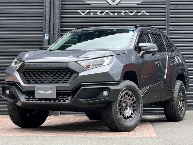 ＲＡＶ４ ＶＲＡＲＶＡ　ＭＡＲＳ　Ｇ－Ｚ　現車販売ブラーバキットフルカスタム／アラウンドビューモニタ／ＥＴＣ／リフトアップ／１７インチアルミホイール＆オールテレーンタイヤ／ステアリングヒーター／パワーバックドア／フロントカメラ／電動バックドア（9枚目）