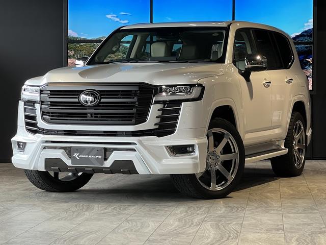 TOYOTA LAND CRUISER ZX | 2023 | PEARL WHITE | 9588 km TOYOTA LAND CRUISER ZX | 2023 | PEARL WHITE | 9588 km