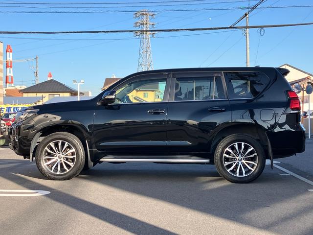 ランドクルーザープラド TZ-G 禁煙車 4WD 純正ナビ フルセグTV 全周囲カメラ ドライブレコーダー ETC2.0 オートエアコン スマートキー LEDヘッドライト 衝突被害軽減ブレーキ シートベンチレーション パワーシート(43枚目)
