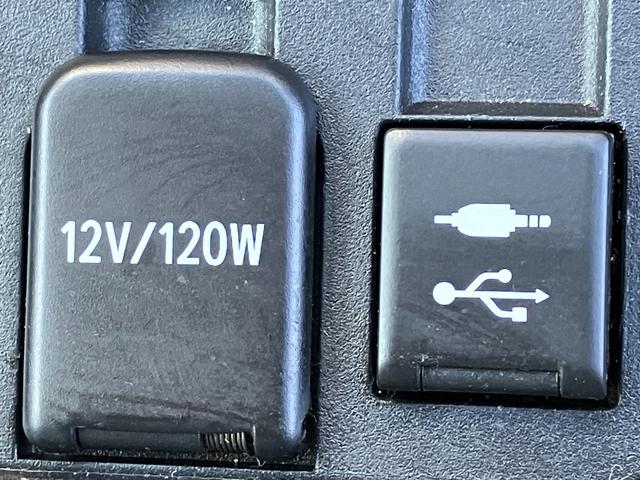 ランドクルーザープラド TZ-G 禁煙車 4WD 純正ナビ フルセグTV 全周囲カメラ ドライブレコーダー ETC2.0 オートエアコン スマートキー LEDヘッドライト 衝突被害軽減ブレーキ シートベンチレーション パワーシート(67枚目)