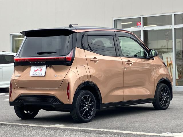サクラ G 禁煙車 ドライブレコーダー 全周囲カメラ 純正ナビ フルセグTV クリアランスソナー 衝突被害軽減システム オートライト LEDヘッドランプ スマートキー 電動格納ミラー シートヒーター ベンチシート(37枚目)