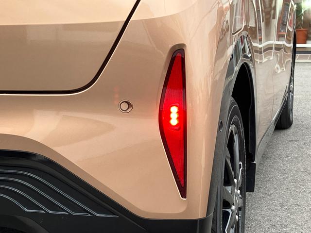 サクラ G 禁煙車 ドライブレコーダー 全周囲カメラ 純正ナビ フルセグTV クリアランスソナー 衝突被害軽減システム オートライト LEDヘッドランプ スマートキー 電動格納ミラー シートヒーター ベンチシート(51枚目)