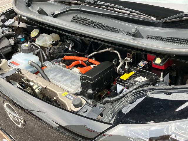 サクラ G 禁煙車 ドライブレコーダー 全周囲カメラ 純正ナビ フルセグTV クリアランスソナー 衝突被害軽減システム オートライト LEDヘッドランプ スマートキー 電動格納ミラー シートヒーター ベンチシート(77枚目)