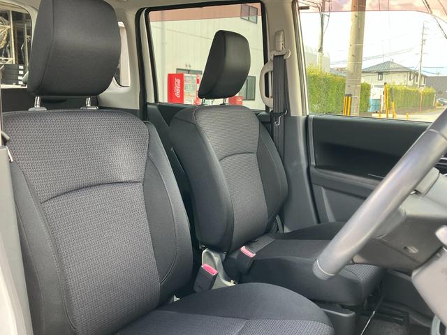 ソリオ S-DJE 禁煙者 両側電動スライドドア 地デジメモリーナビ バックカメラ ETC オートライト HID スマートキー アイドリングストップ 電動格納ミラー ウォークスルー CVT アルミホイール CD USB(16枚目)