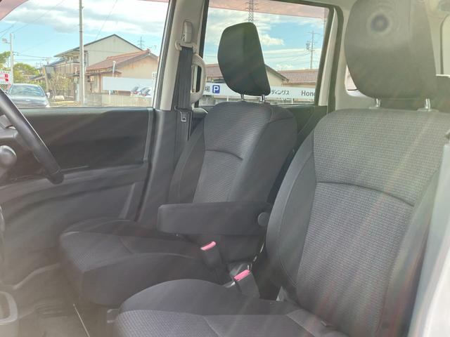 ソリオ S-DJE 禁煙者 両側電動スライドドア 地デジメモリーナビ バックカメラ ETC オートライト HID スマートキー アイドリングストップ 電動格納ミラー ウォークスルー CVT アルミホイール CD USB(17枚目)