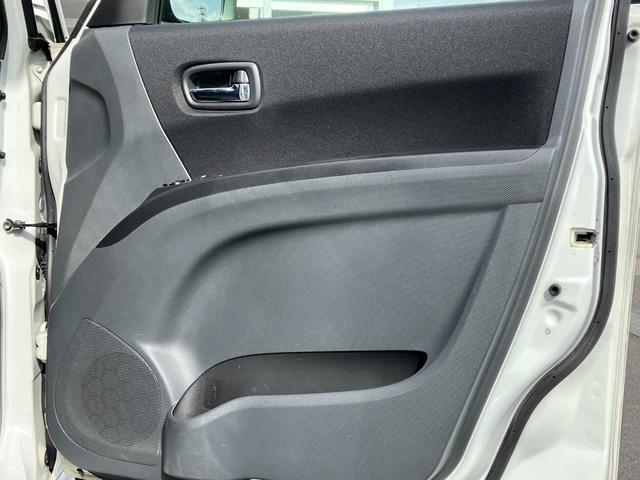 ソリオ S-DJE 禁煙者 両側電動スライドドア 地デジメモリーナビ バックカメラ ETC オートライト HID スマートキー アイドリングストップ 電動格納ミラー ウォークスルー CVT アルミホイール CD USB(47枚目)